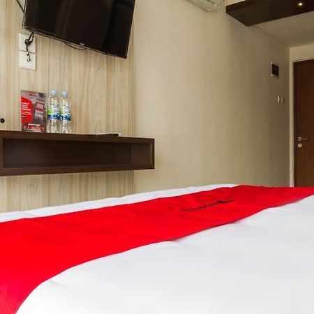 Reddoorz Apartment @ Gateway Pasteur Bandung Esterno foto