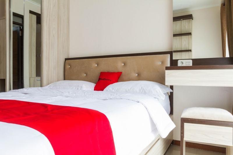 Reddoorz Apartment @ Gateway Pasteur Bandung Esterno foto